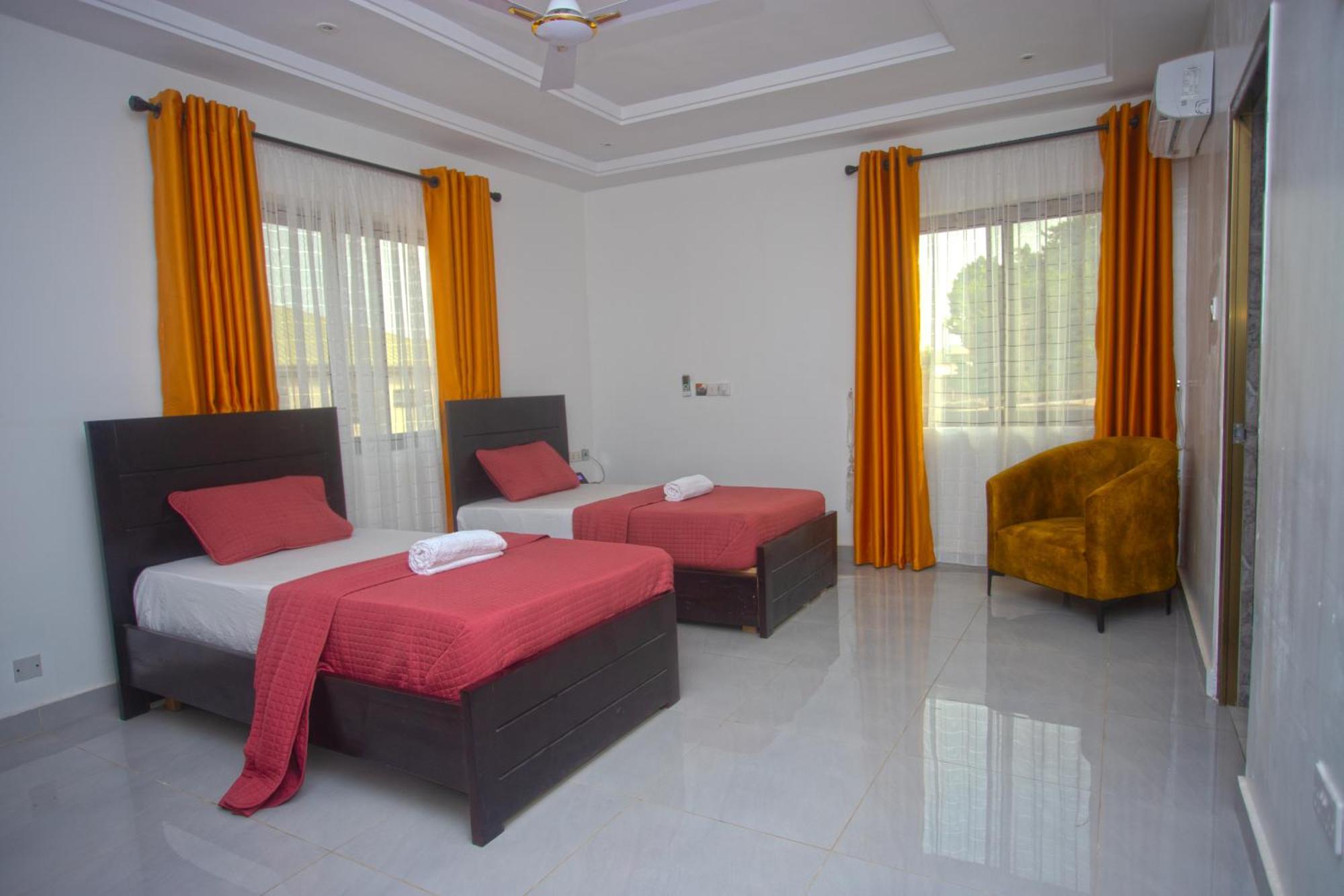 Labev Hotel Kumasi Ngoại thất bức ảnh