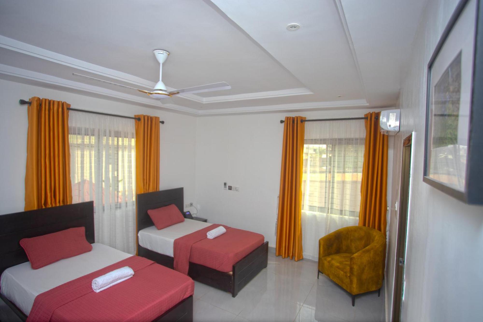 Labev Hotel Kumasi Ngoại thất bức ảnh