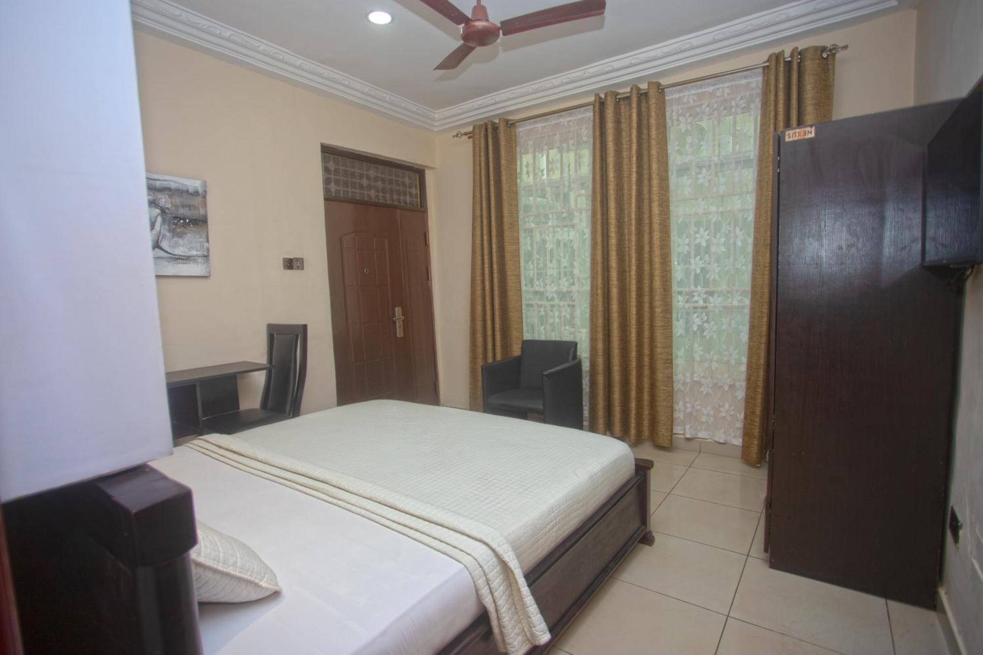 Labev Hotel Kumasi Ngoại thất bức ảnh