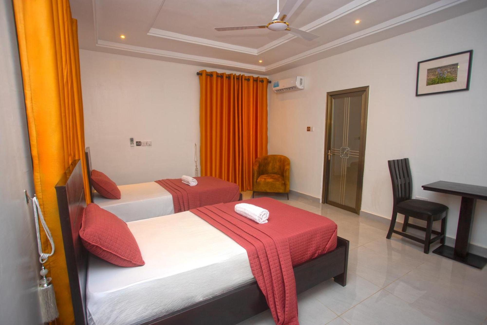 Labev Hotel Kumasi Ngoại thất bức ảnh
