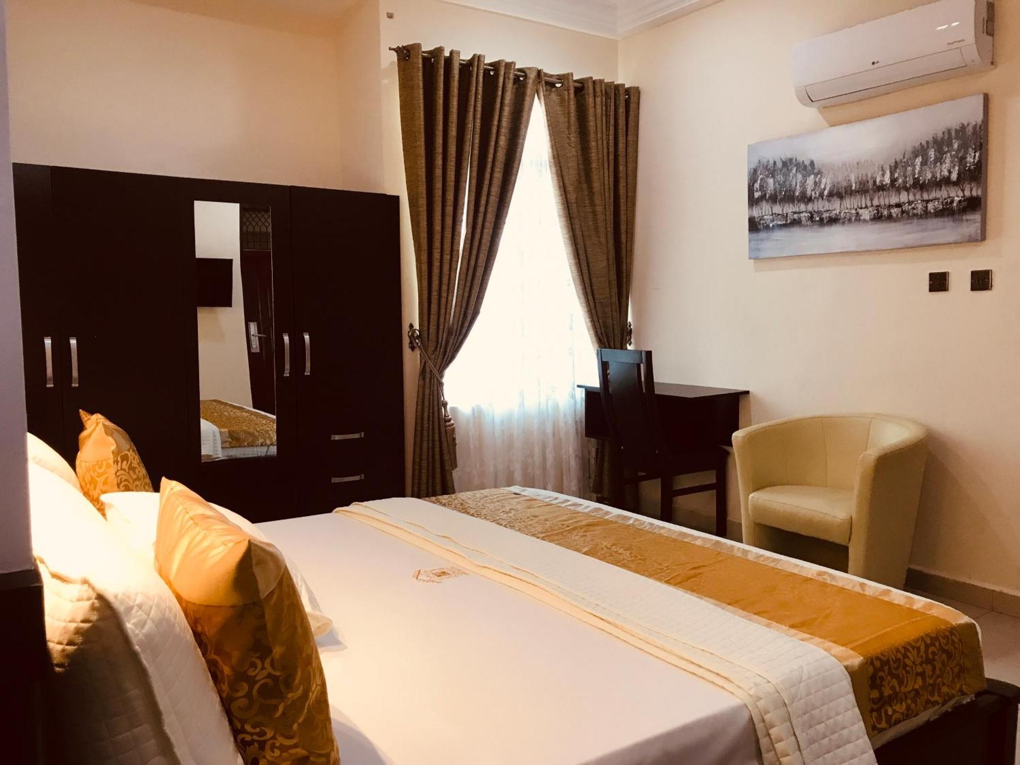 Labev Hotel Kumasi Ngoại thất bức ảnh